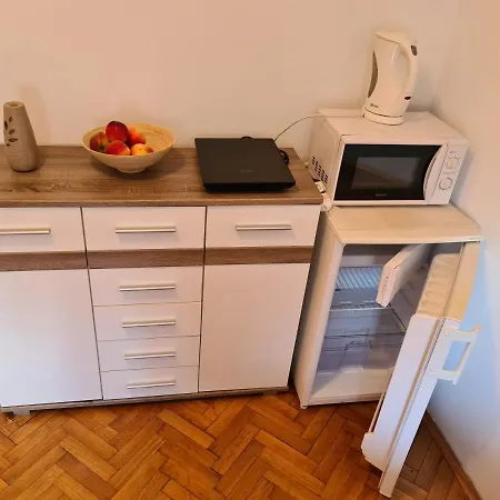 Michael's * 자다르